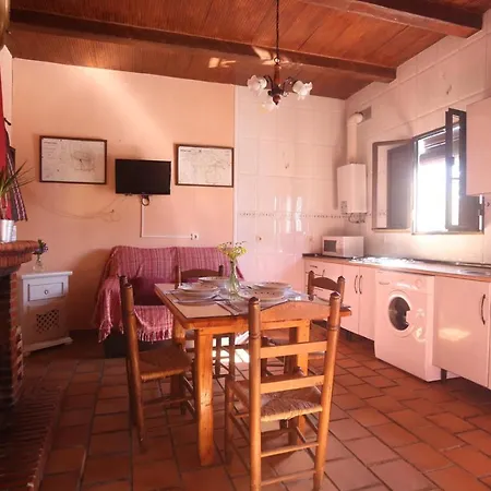 Apartamento Las Casitas Higuera De La Sierra (Huelva)